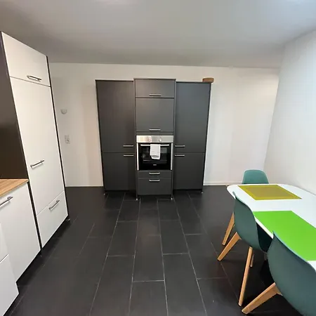Δωμάτια σε οικογενειακή κατοικία Flexstay 9 *