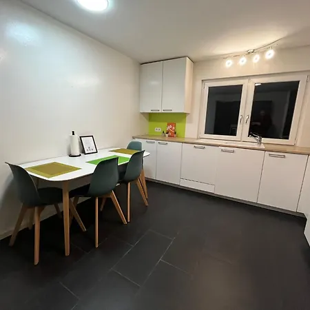 Flexstay 9 Homestay *