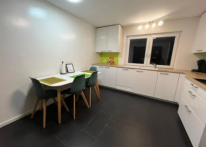 Flexstay 9 Homestay *